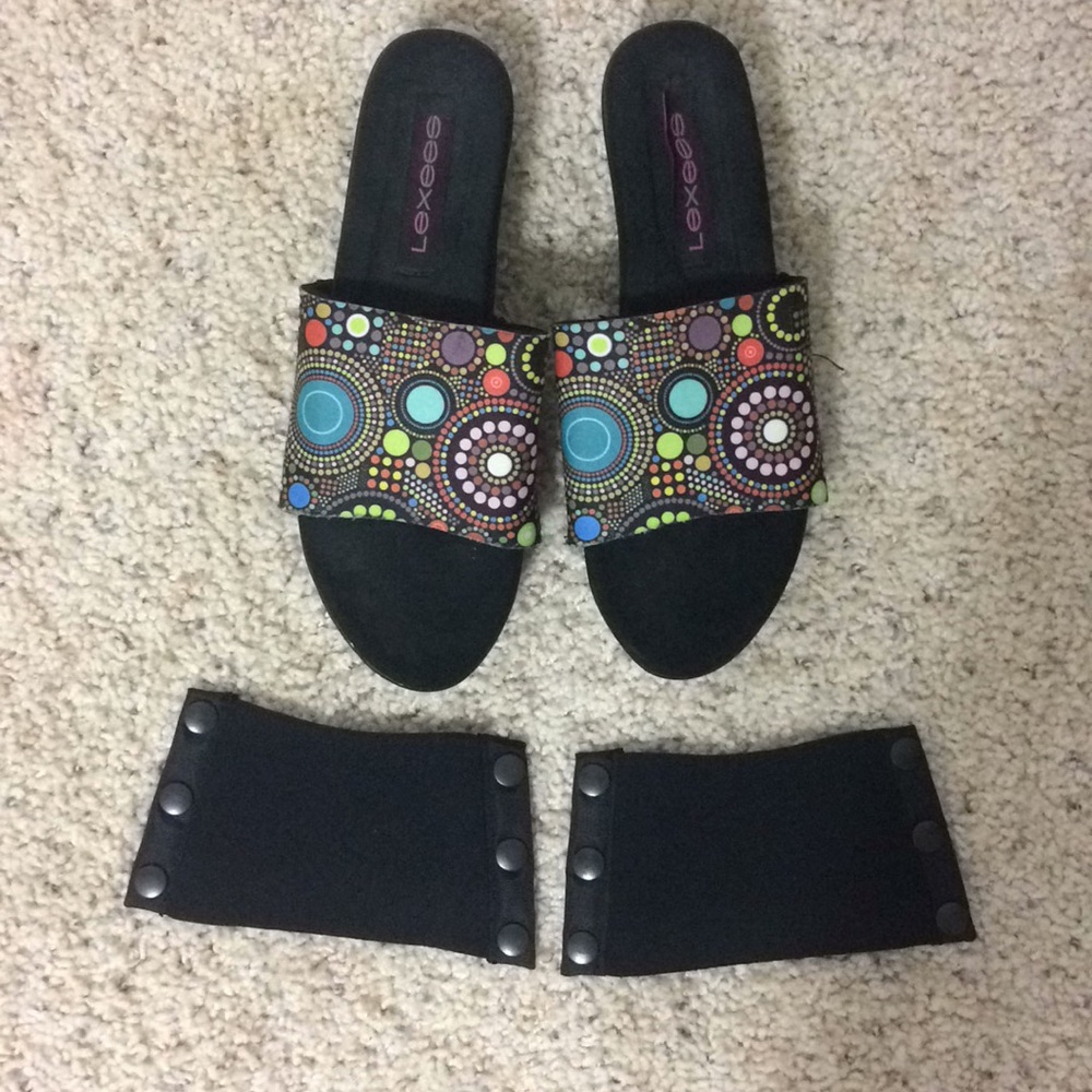 Lexees sandals, size 7